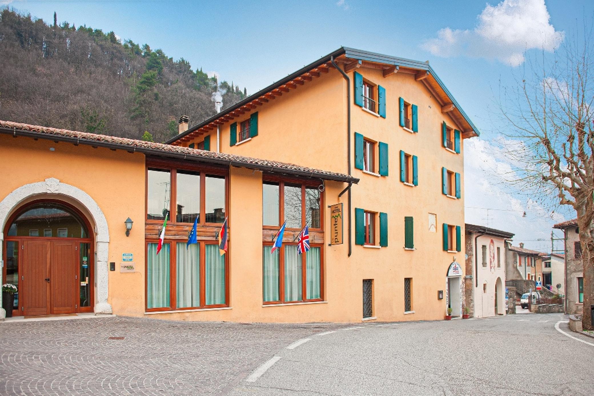 Hotel Tre Punte Gargnano Dış mekan fotoğraf